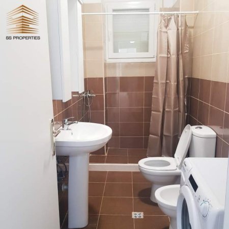 Tirane, jepet me qera apartament 2+1+BLK Kati 2, 115 m² 550 Euro (RRUGA HAXHI BRARI)