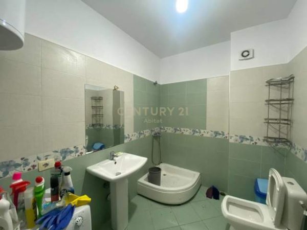 Tirane, jepet me qera apartament 1+1+BLK Kati 2, 70 m² 350 Euro (Don Bosco Tirane)