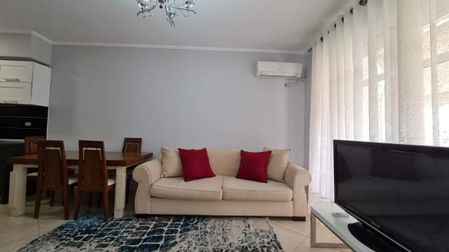 Tirane, jepet me qera apartament 1+1+BLK Kati 2, 62 m² 350 Euro (Rruga Androkli Kostallari)