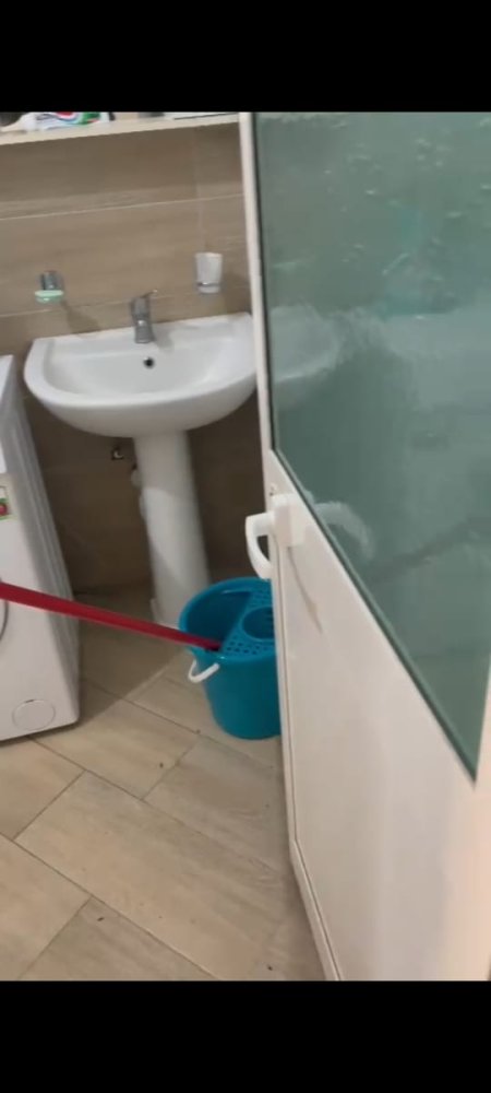 Tirane, jepet me qera garsonier 1+1 Kati 1, 56 m² 20.000 Leke (BUDI)