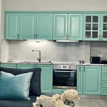 Tirane, jepet me qera apartament 2+1 Kati 7, 85 m² 650 Euro (Rruga e Elbasanit)