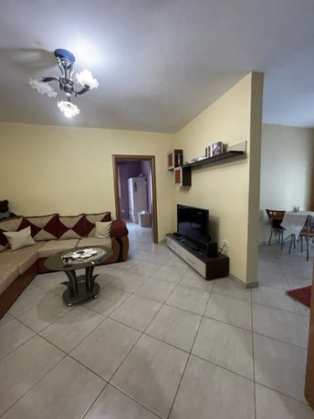 Tirane, jepet me qera apartament 2+1+BLK Kati 2, 90 m² 35.000 Leke (Astir, Foto xhavella)