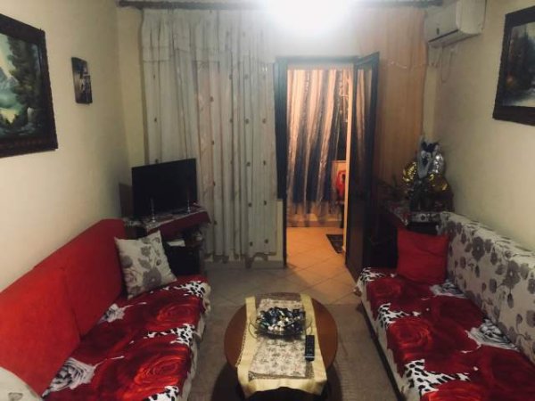 Tirane, jepet me qera apartament 1+1+A Kati 3, 65 m² 40.000 Leke (Don bosko)