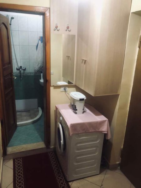 Tirane, jepet me qera apartament 1+1+A Kati 3, 65 m² 40.000 Leke (Don bosko)