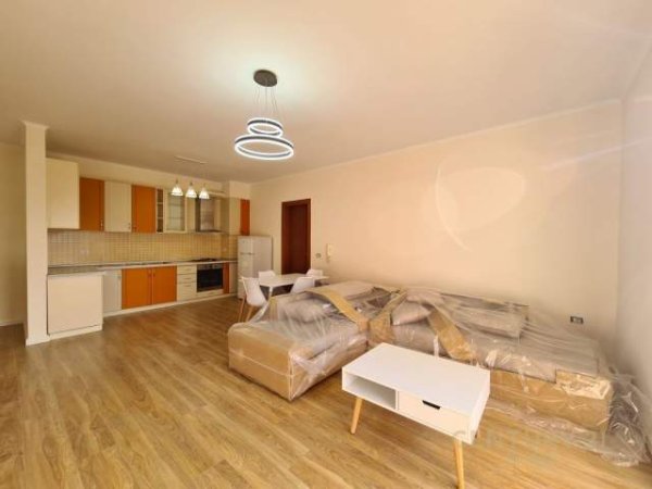 Tirane, Lista e ofertave - objekte me qera apartament Kati 4, 88 m² 135.000 Euro (delijorgji)