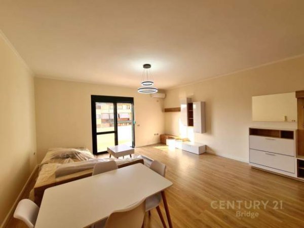 Tirane, Lista e ofertave - objekte me qera apartament Kati 4, 88 m² 135.000 Euro (delijorgji)