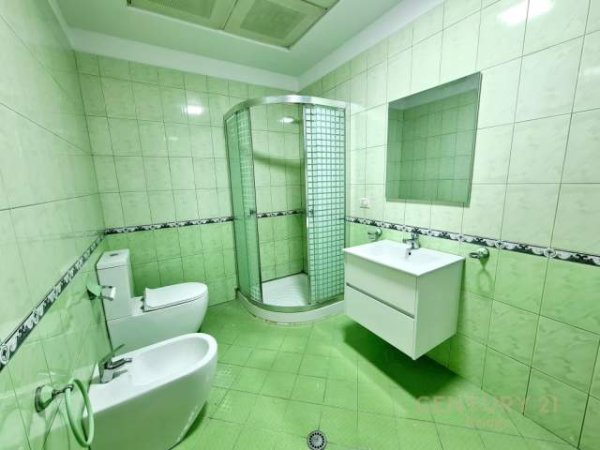 Tirane, Lista e ofertave - objekte me qera apartament Kati 4, 88 m² 135.000 Euro (delijorgji)