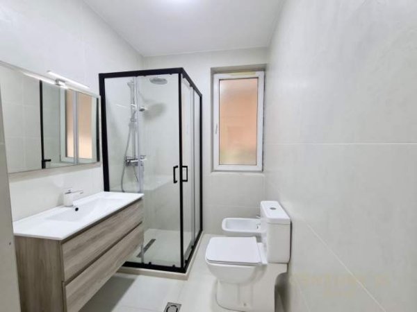 Tirane, Lista e ofertave - objekte me qera apartament Kati 2, 75 m² 125.000 Euro (kopshti zologjik)