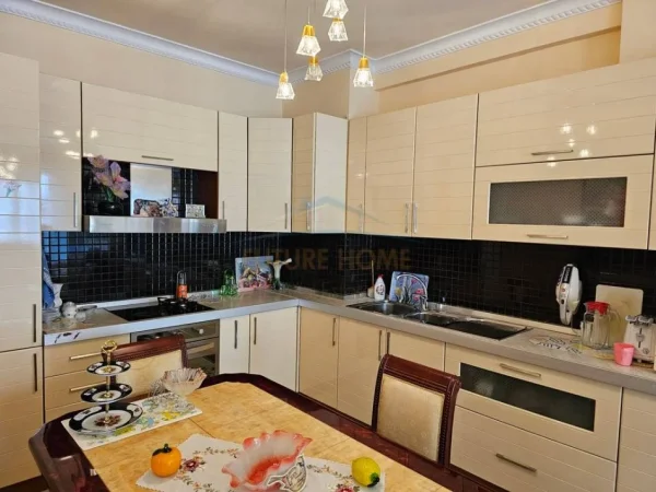 Tirane, DON BOSKO shitet apartament 3+1+2 Kati 5, 127 m² 235,000 € (kompleksi vizion plus)