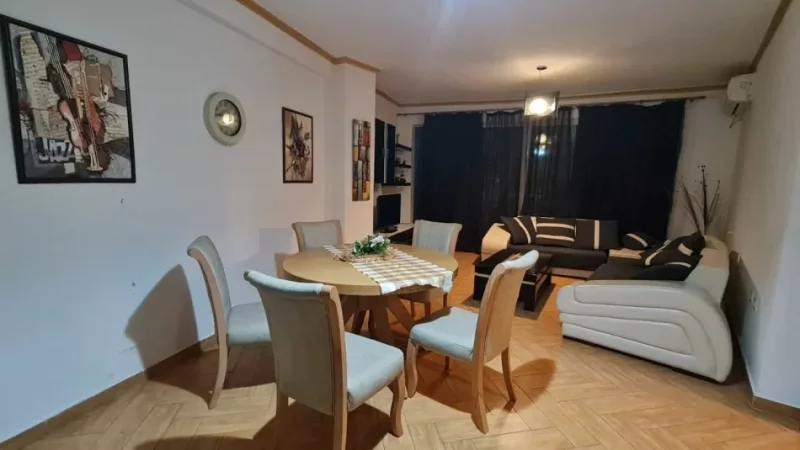 Tirane, jepet me qera apartament 2+1 Kati 2, 115 m² 620 € (don bosko)