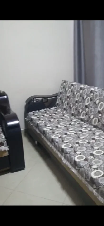 Dhoma me qera ditore në Pogradec – Komfort dhe qetësi pranë liqenit