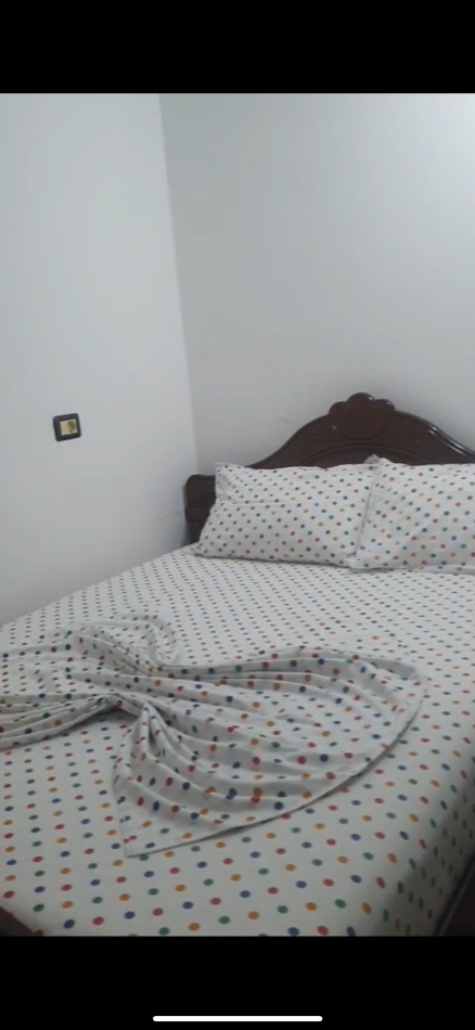 Dhoma me qera ditore në Pogradec – Komfort dhe qetësi pranë liqenit