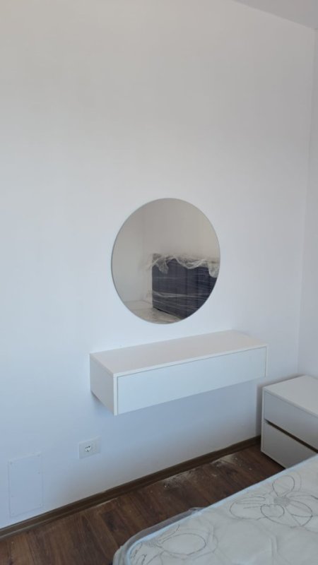 Tirane, jepet me qera apartament 1+1+Aneks+Ballkon Kati 3, 75 m² 350 € (Paskuqan Unaza e RE)
