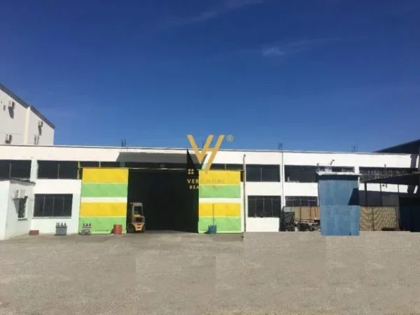 Tirane, jepet me qera magazine Kati 0, 2.721 m² 1.190.000 € (AUTOSTRADA TIRANË–DURRËS)