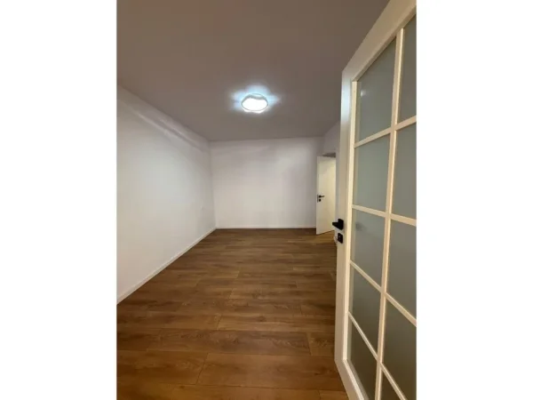 Tirane, shitet apartament 1+1 Kati 1, 46 m² 118.900 € 