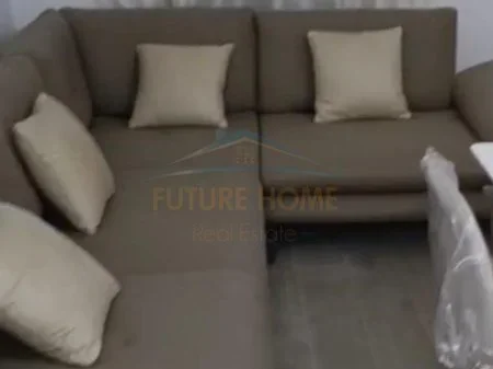 Tirane, jepet me qera apartament duplex 2+1 Kati 5, 105 m² 600 € 