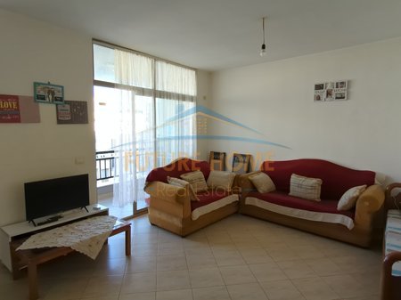 Tirane, jepet me qera apartament 2+1 Kati 7, 118 m² 400 € 