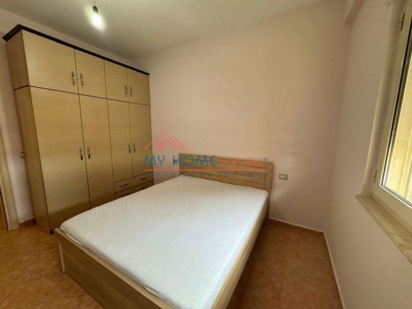 Tirane, jepet me qera apartament 1+1+Ballkon Kati 5, 60 m² 500 € (Bulevardi Gjergj Fishta)