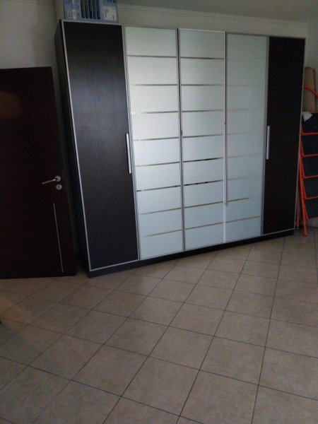 Tirane, jepet me qera apartament 2+1+Ballkon Kati 5, 85 m² 820 € (Sheshi Avni Rustemi/Rr.Fadil Rada)