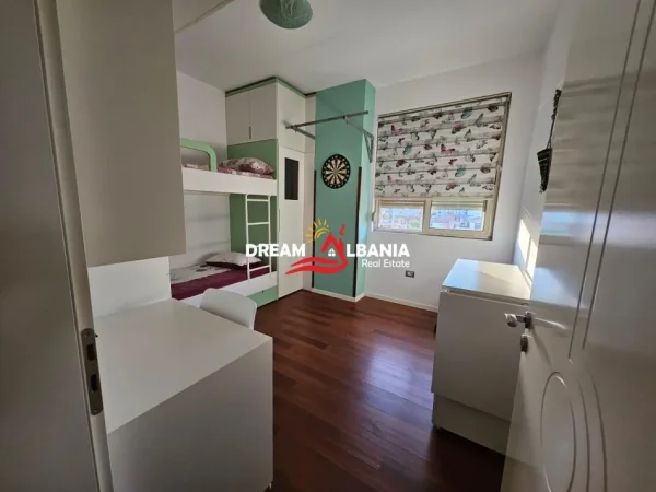 Tirane, jepet me qera 2+1 , 73 m² 600 € (tek Siri Kodra)