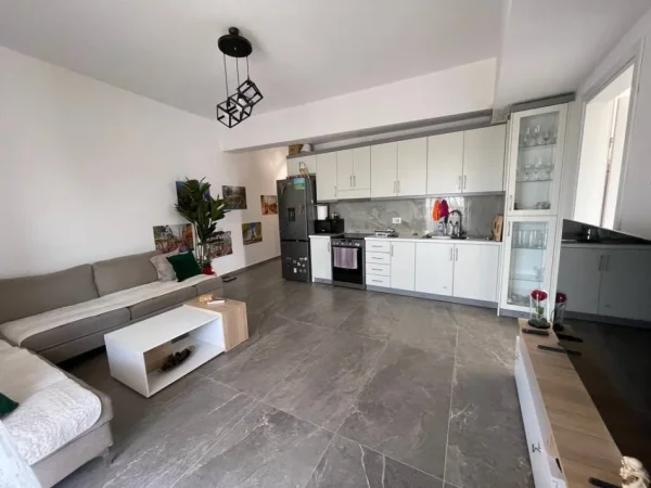 Sarande, shitet apartament 2+1 Kati 2, 101 m² 170.000 € (Koder , Sarande)