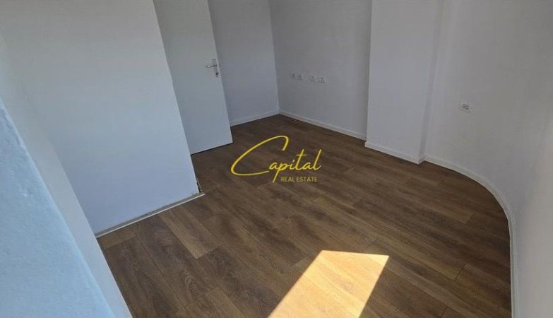 Tirane, shitet apartament 2+1 Kati 5, 77 m² 178.000 € (PAZARI I RI)