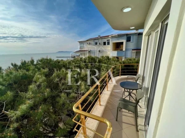 Mali Robit, shitet apartament 2+1+Ballkon Kati 4, 78 m² 188.000 € (Mali Robit)