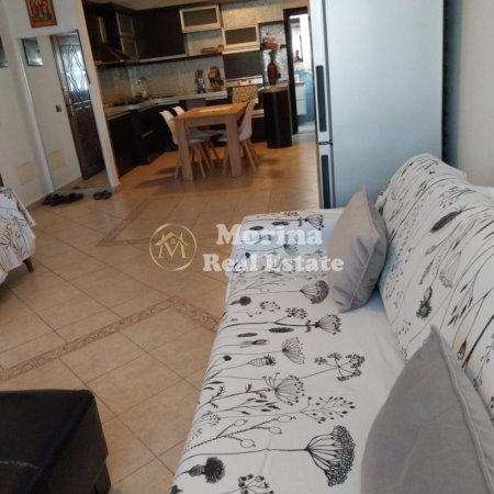 Tirane, jepet me qera apartament 2+1 Kati 5, 85 m² 800 € (Ura e Tabakeve)