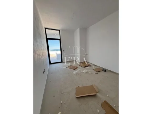 Durres, shitet apartament+verande | Penthouse 1+1+Ballkon , 84 m² 260.000 € (currila)