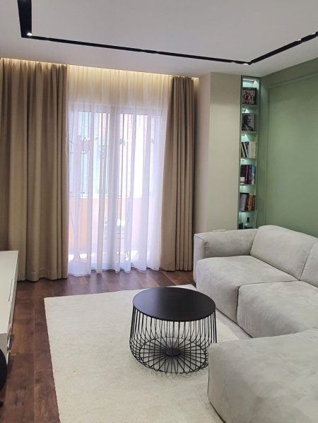 Tirane, jepet me qera apartament 1+1+Ballkon Kati 4, 65 m² 695.757.009 € (Misto Mame)