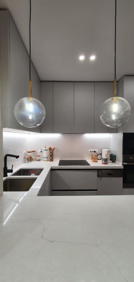 Tirane, jepet me qera apartament 1+1+Ballkon Kati 4, 65 m² 695.757.009 € (Misto Mame)