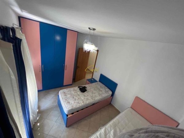 Tirane, jepet me qera apartament 2+1 Kati 3, 85 m² 500 € (KODRA E DIELLIT)