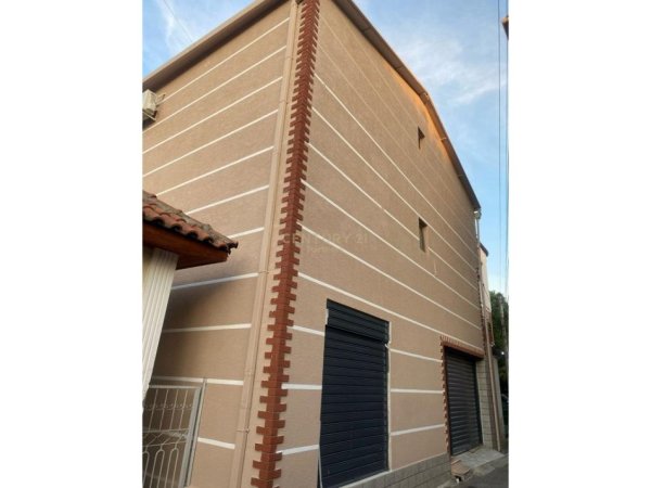 Tirane, shes Vile 1+1+Ballkon Kati 3, 195 m² 270.000 € (Laprake)