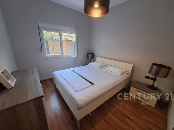 Durres, shitet Vile 1 Katshe Kati 1, 272 m² 500.000 € (Qerret , Durres)