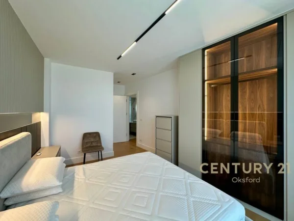 Tirane, jepet me qera apartament 2+1 Kati 6, 117 m² 2.300 € (Lake View)