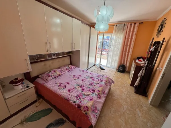 Tirane, shitet apartament 1+1 Kati 6, 84 m² 125.500 € (Rruga Jordan misja)
