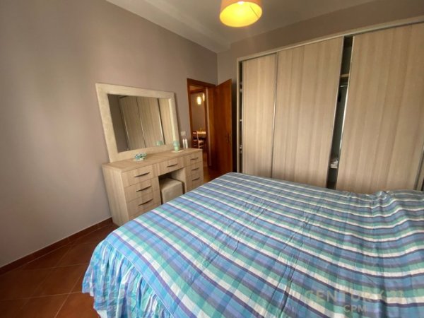Tirane, jepet me qera apartament 2+1 Kati 5, 100 m² 750 € (Komuna e Parisit)