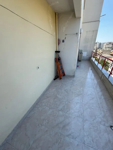 Tirane, shitet apartament 1+1 Kati 6, 80 m² 110.500 € (Rruga Jordan misja)