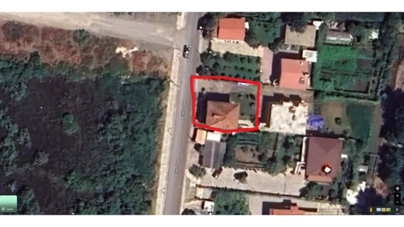 Lezhe, shitet Vile ne plazh 2 Katshe , 240 m² 250.000 € (TALE)