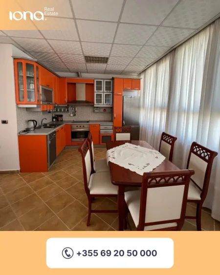 Golem, jepet me qera vjetore apartament 1+1 Kati 4,