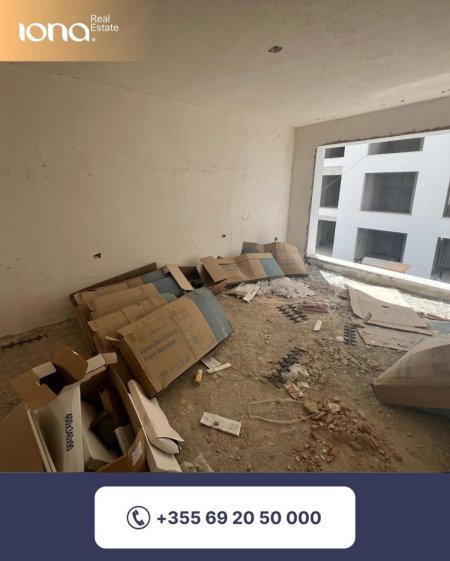 Mali Robit, shitet apartament 1+1 Kati 1, 73 m² (200M Distanc Nga Deti)