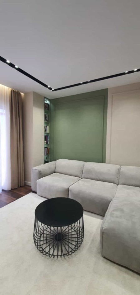 Tirane, jepet me qera apartament 1+1+Ballkon Kati 4, 65 m² 500 € (MISTO MAME)
