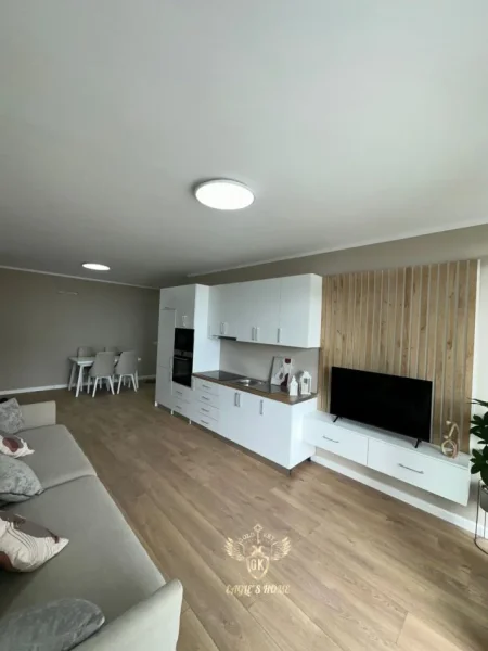 Durres, shitet apartament 3+1+Ballkon Kati 1, 173 m² 229.000 € (VOLLGA SHKOLLA ITALIANE)