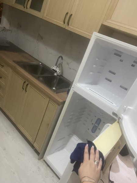 Tirane, jap me qera 1+1 Kati 2, 50 m² 37.000 € (Ramazan Demnderi ,Stacioni Fundit Tiranes se Re)