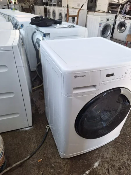 Tirane, shes Lavatrice Lavatrice Bauknecht gjermane 7kg cmimi 15 000 lek