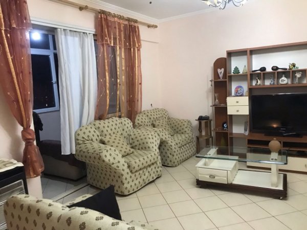 Tirane, jepet me qera apartament 1+1+Ballkon Kati 4, 82 m² 400 € (ne Zonen e Astirit Tirane.)