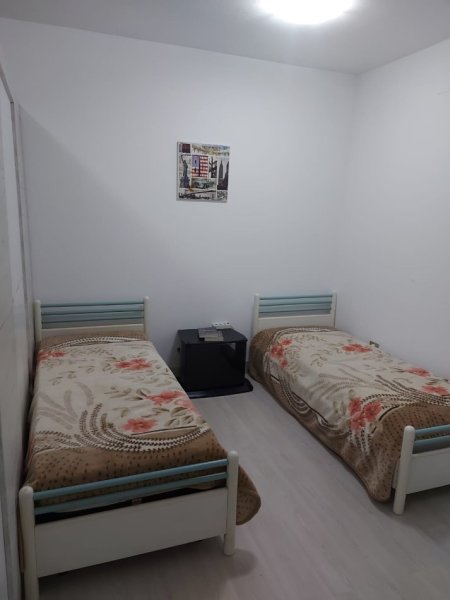 Tirane, jepet me qera apartament 1+1 Kati 7, 50 m² 450 € 
