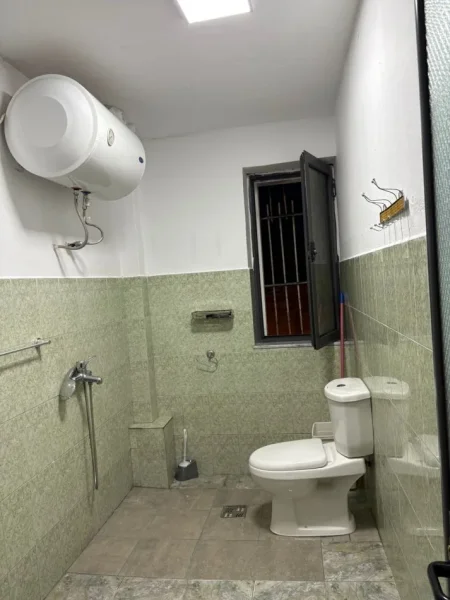 Shqiperi, jepet me qera apartament 1+1 Kati 1, 60 m² 370 €