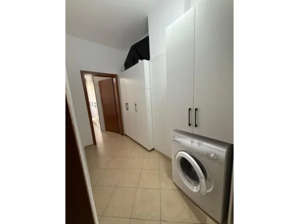 Tirane, shes apartament 1+1 Kati 6, 71 m² 110.000 € 