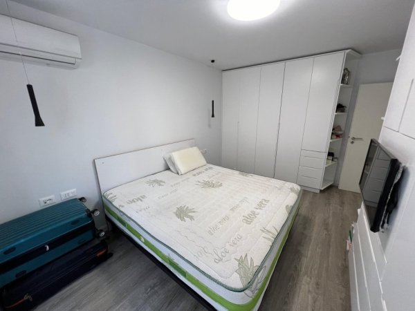 Shqiperi, jepet me qera apartament 2+1+Ballkon Kati 3, 100 m² 1.100 € (Ish Blloku, Rruga Sami Frasheri)